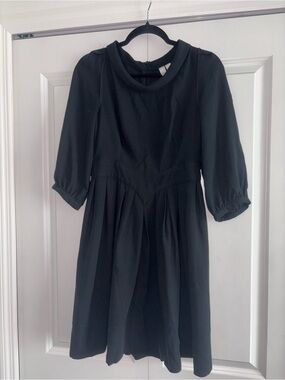 Go International Classic Black Pleated Dress Size 7
